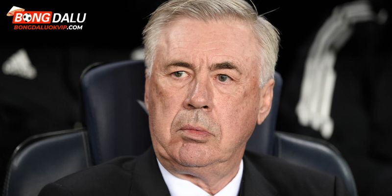 Huấn luyện viên Carlo Ancelotti